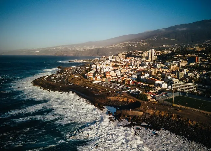 Tropical Cruz Puerto de la Cruz (Tenerife)